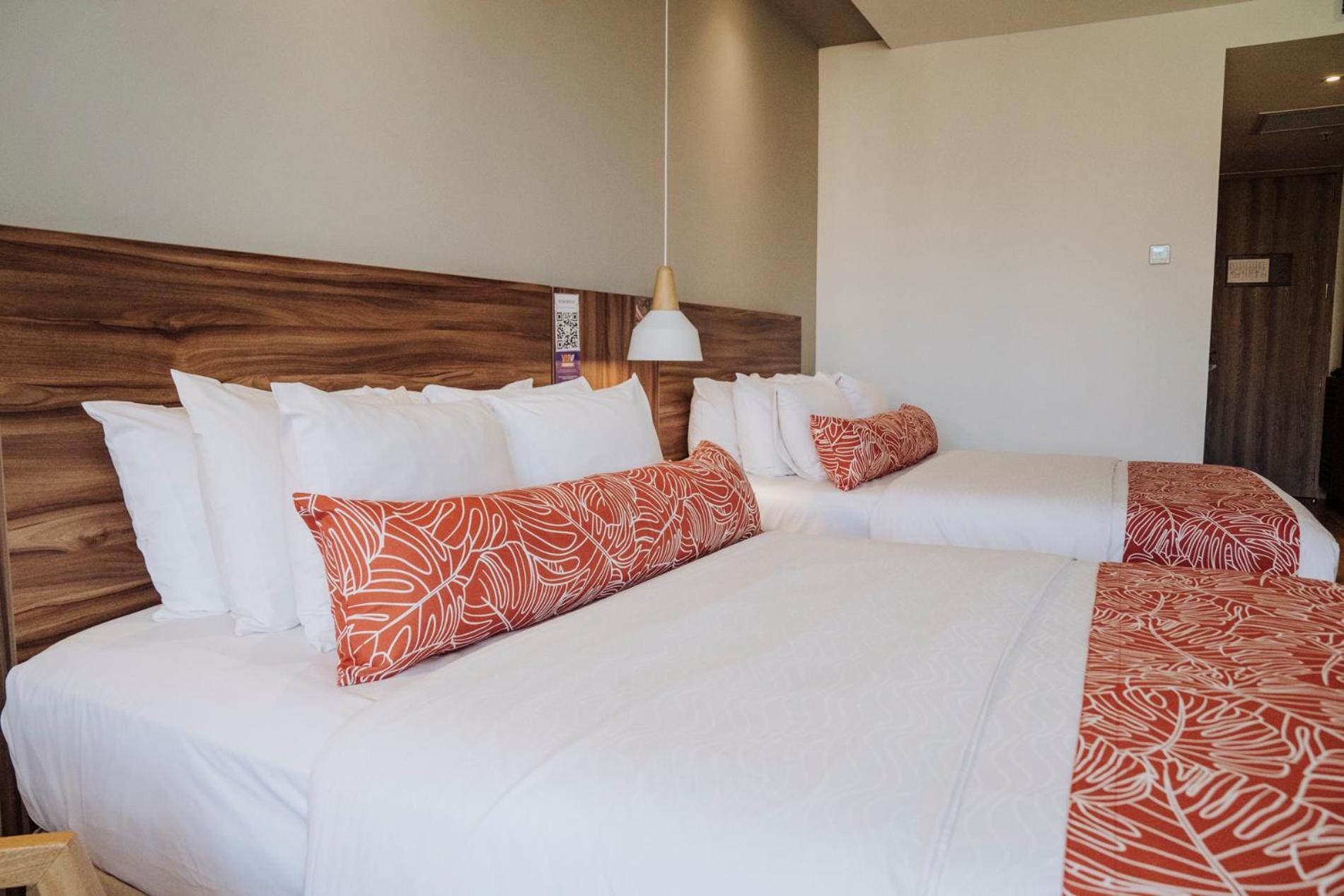 Novotel Medellin El Tesoro Exterior foto A room at the hotel